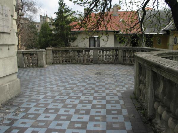 187_8701.jpg